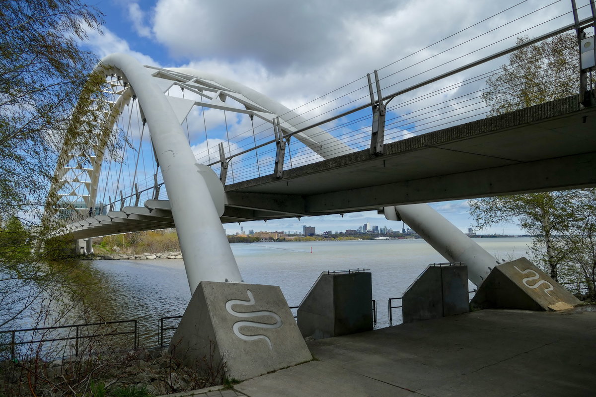 Арочный мост через реку Хамбер (Этобико, Канада) - Юрий Поляков
