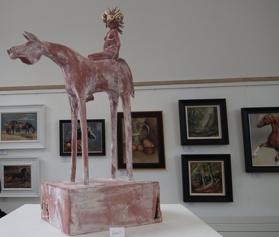 Скульптура лошади с наездницей - Natalia Harries