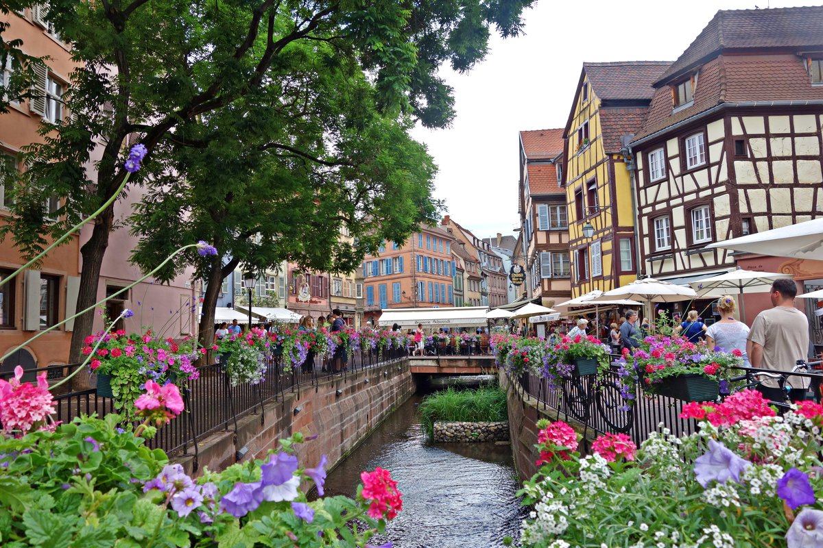 Colmar (Кольмар) —  сказочно красивый городок в Эльзасе... - Galina Dzubina