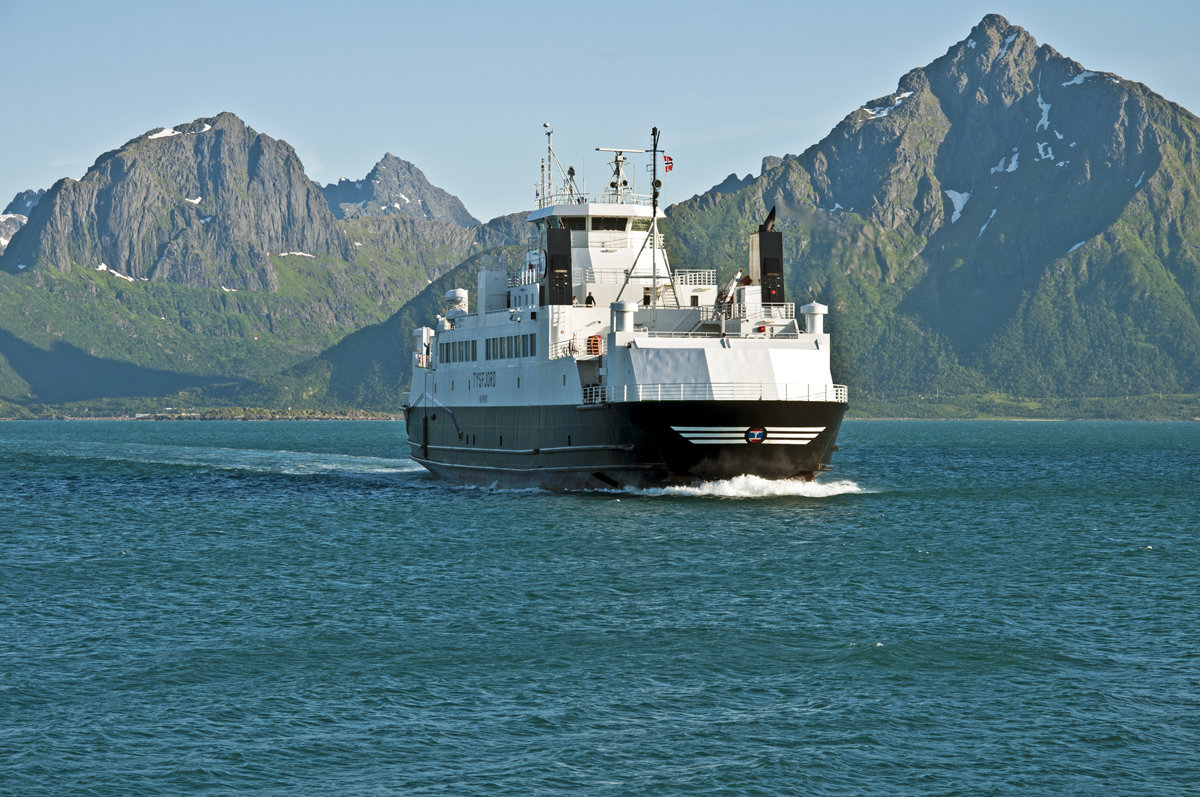 Ferry in Norwegian Sea - Roman Ilnytskyi