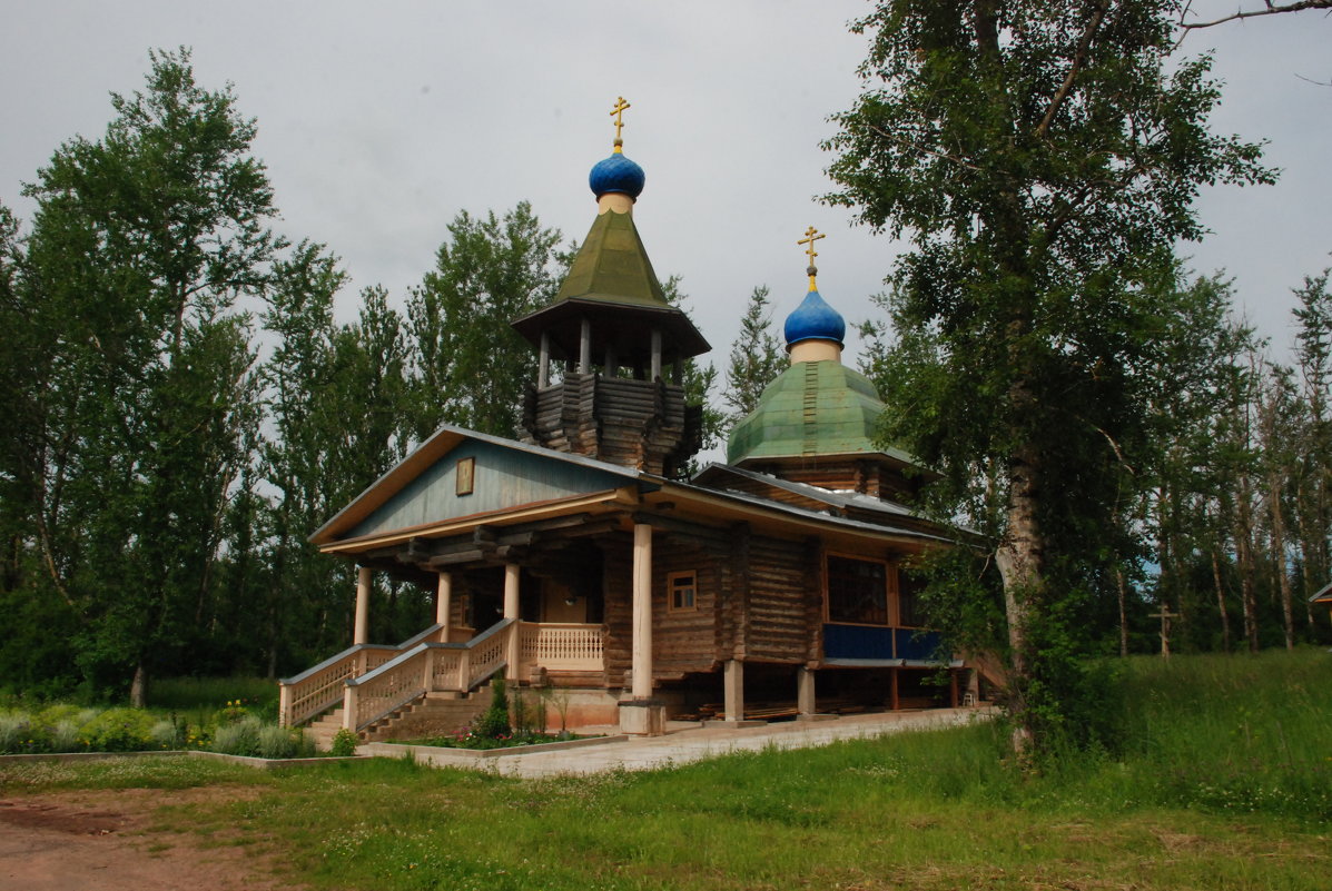 Одинокая церквушка - Сергей Дорохов