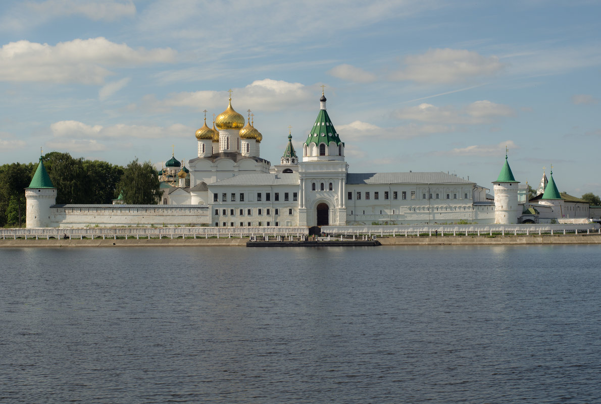 Ипатьевский монастырь - Наталья Левина