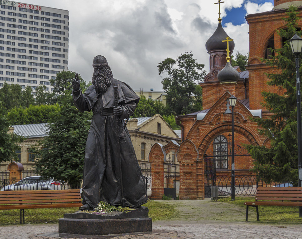 Памятник староверу - Сергей Цветков