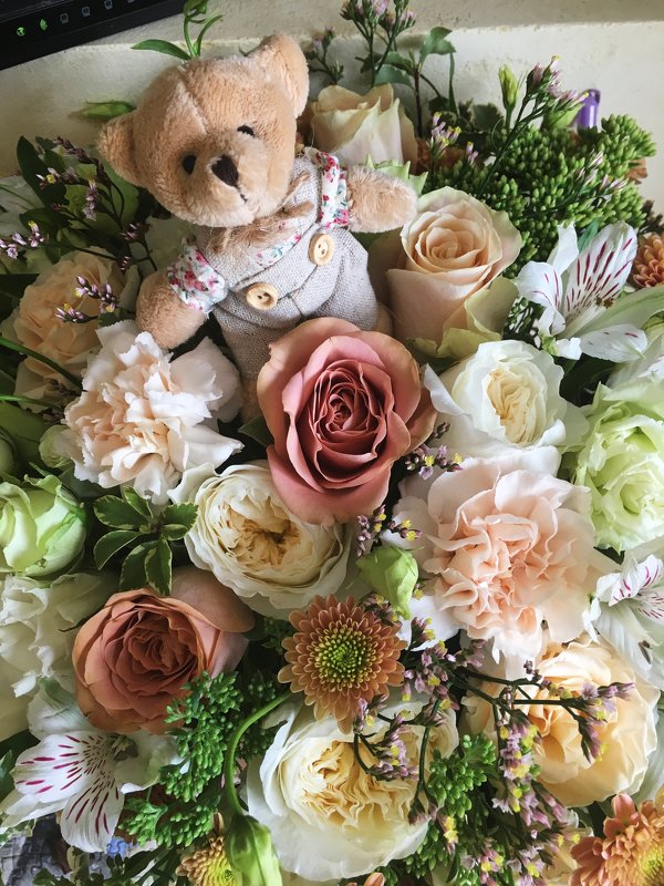 Teddy in flowers - Вероника Белецкая
