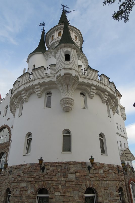 Башня замка - Вера Щукина