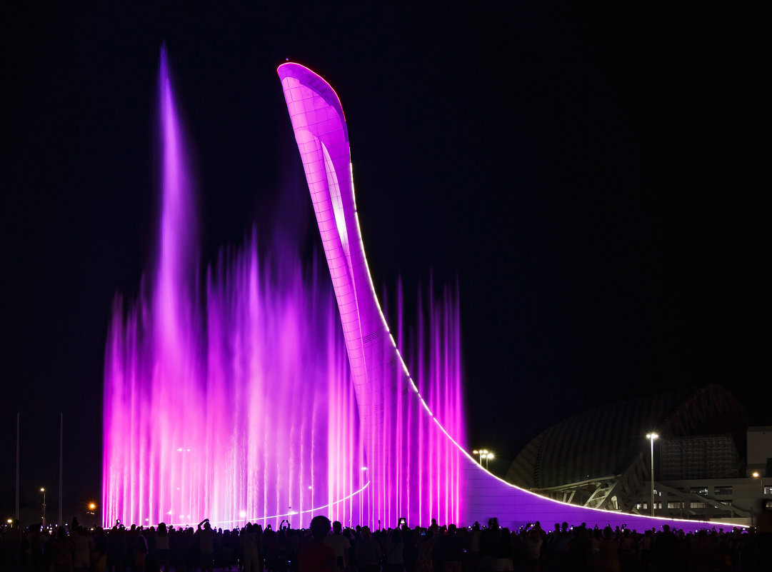 Поющие фонтаны в Олимпийском парке Сочи - Андрей Гриничев