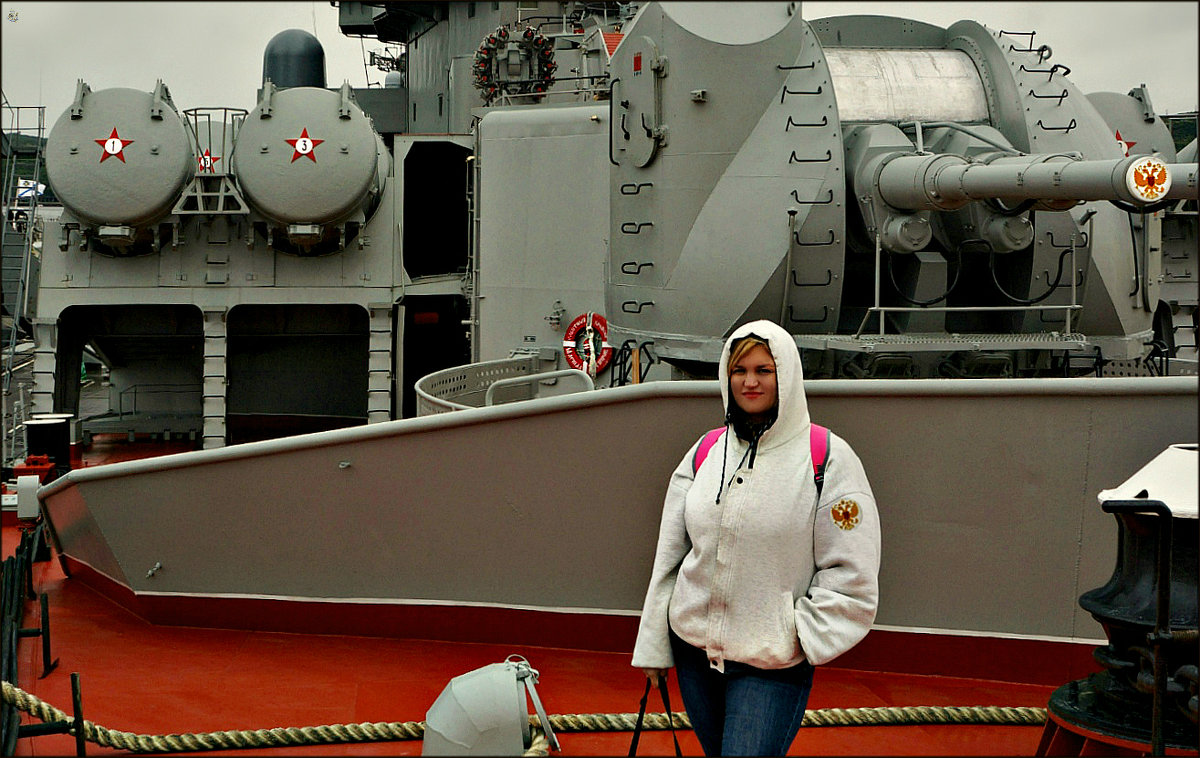 Девушка и ракетный крейсер - Кай-8 (Ярослав) Забелин