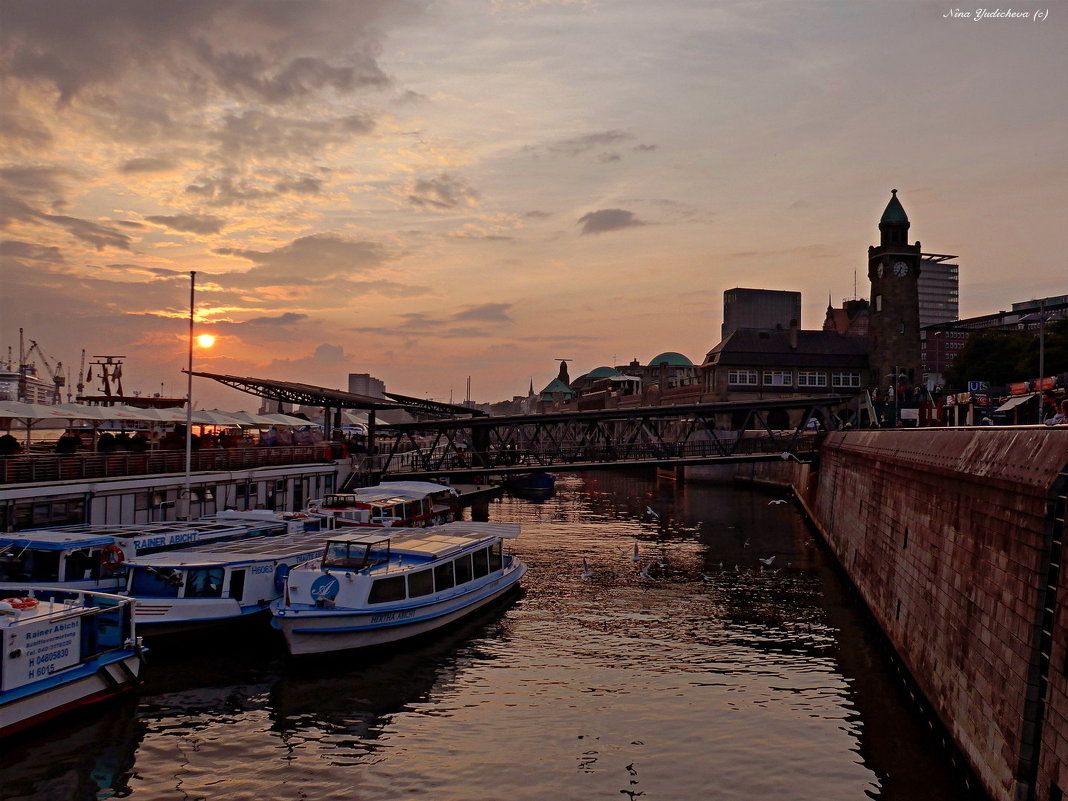 Hamburg. Hafen - Nina Yudicheva