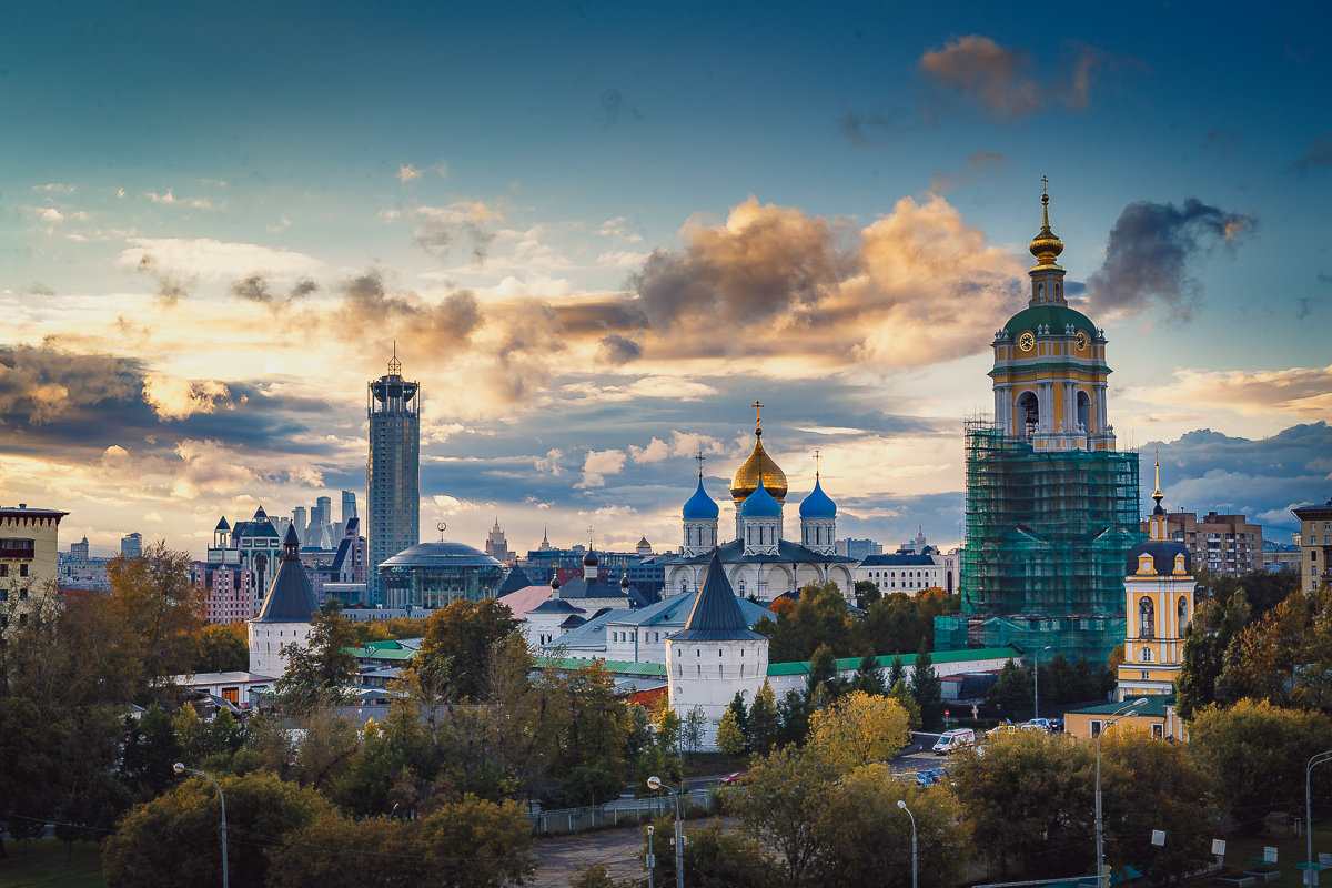 Новоспасский монастырь в Москве зимой