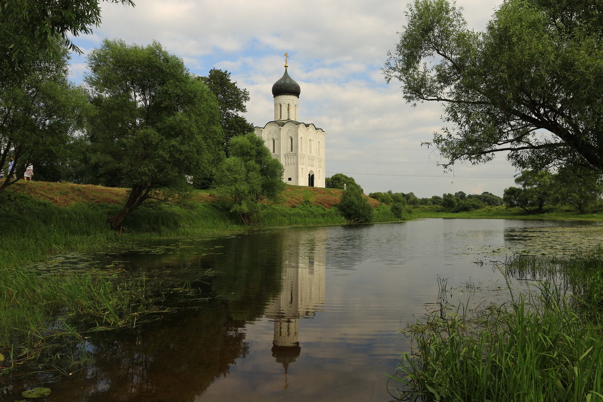 Церковь Покрова на Нерли - Ninell Nikitina