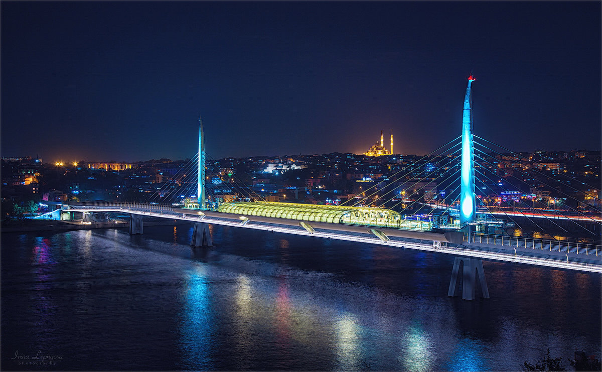 Метромост через залив Золотой рог в Стамбуле - Ирина Лепнёва