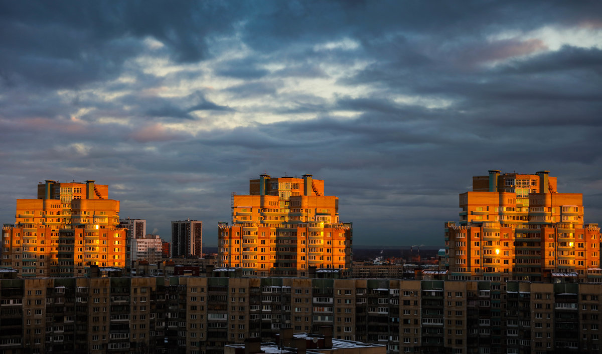 Городской рассвет - Михаил Бояркин