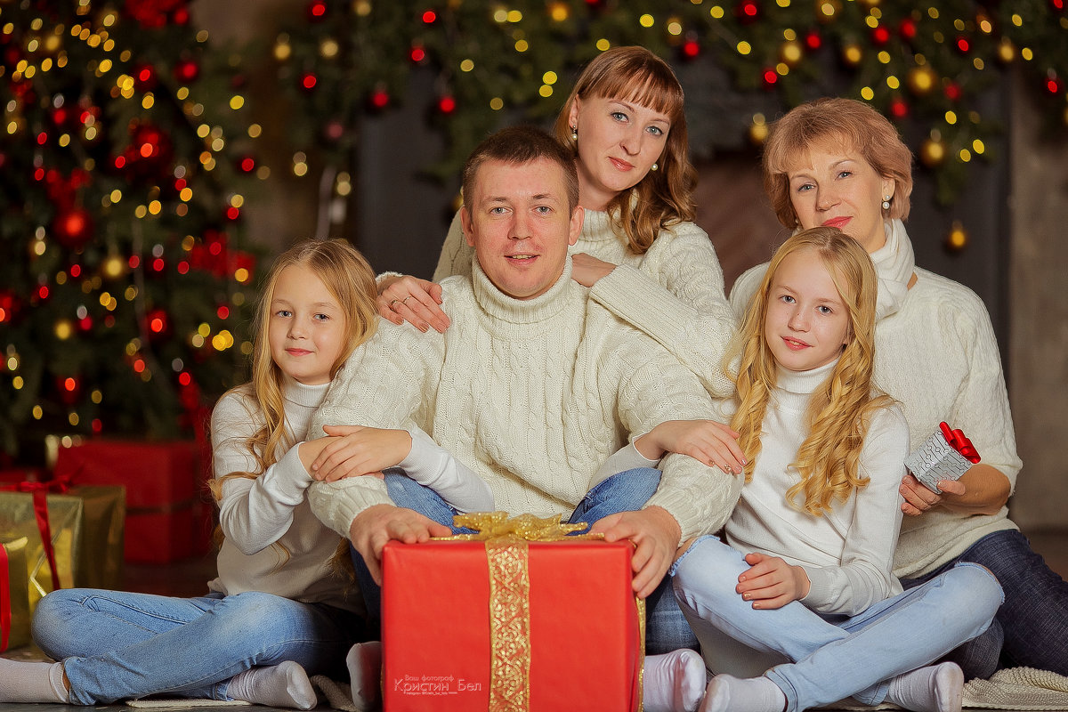 Новогодняя сказка замечательной семьи - Кристина Беляева