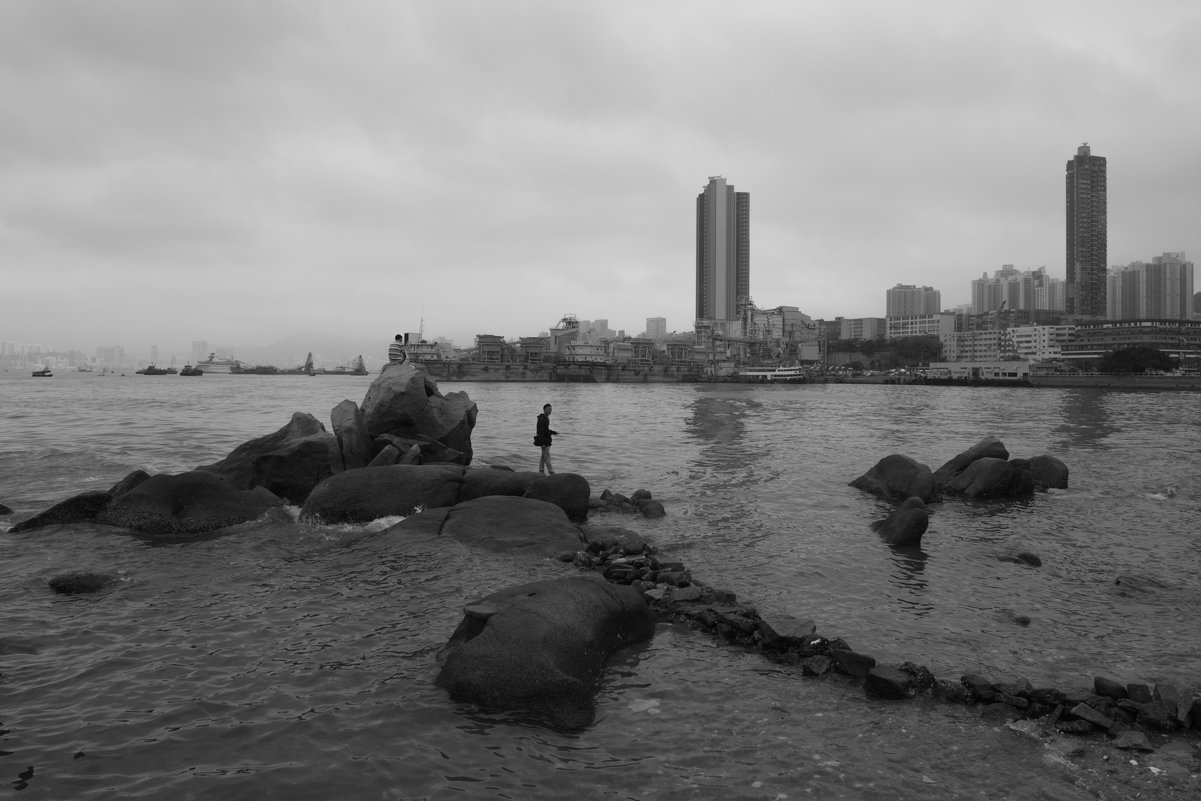 Вид на одну из бухточек в заливе Виктория, Гонконг - Sofia Rakitskaia