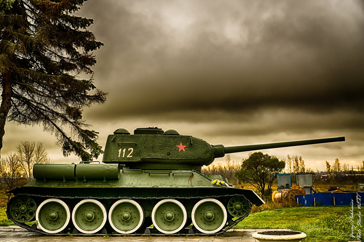 Питер Т-34 на Пулковских высотах - Юрий Плеханов