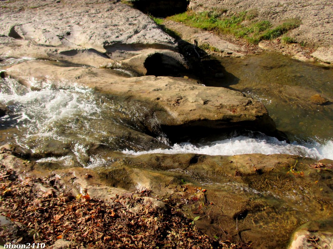 Река Ольховка  в Кисловодском курортном парке - Нина Бутко