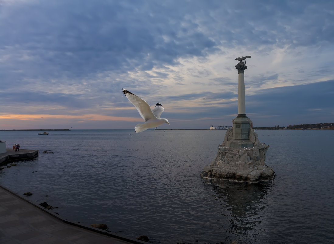 Памятник затопленным кораблям. Севастополь - BD Колесников