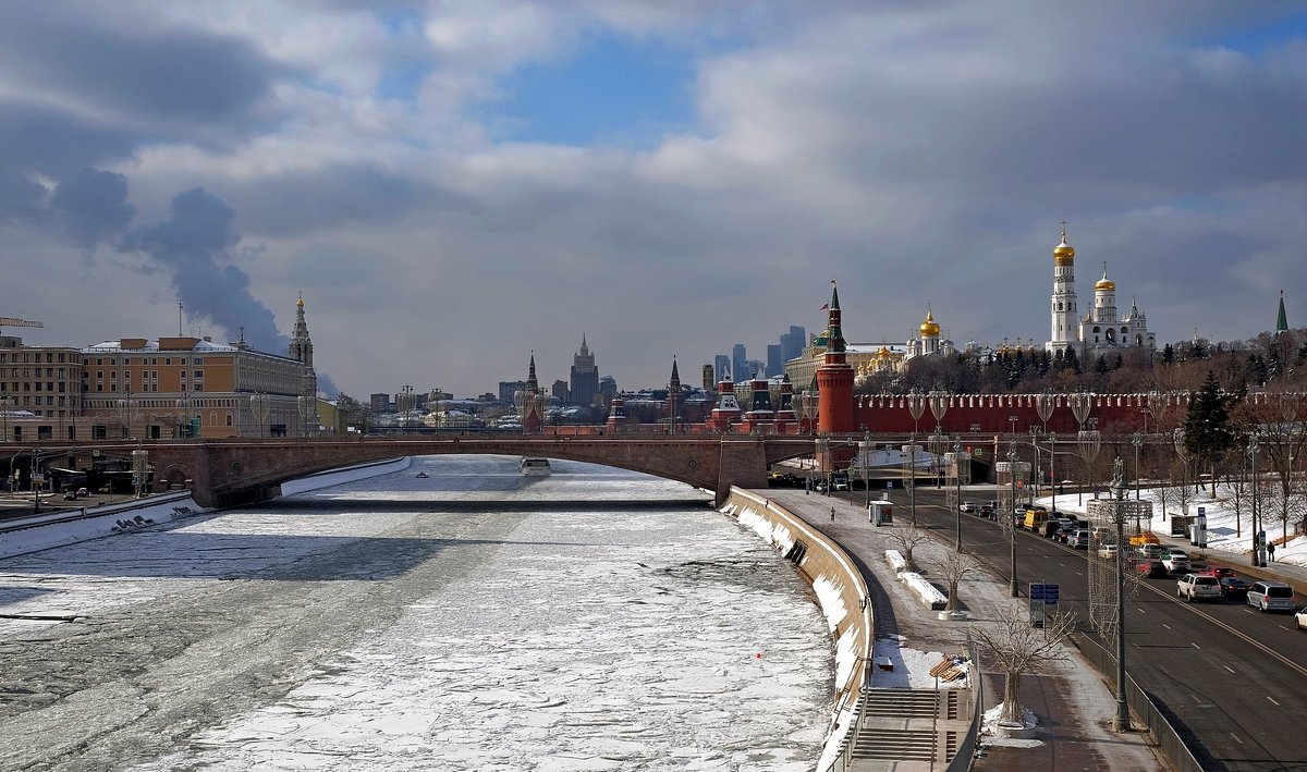 Москва.25 февраля. - Михаил Рогожин