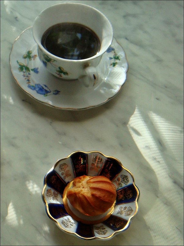 Утренний кофе с пирожным - Нина Корешкова
