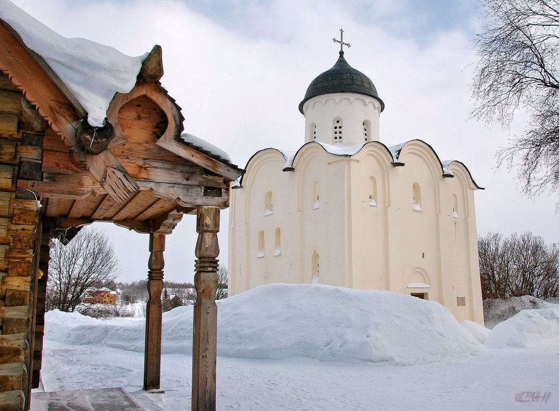 Старая Ладога. Церковь Георгия Победоносца зимой - Сергей Никитин
