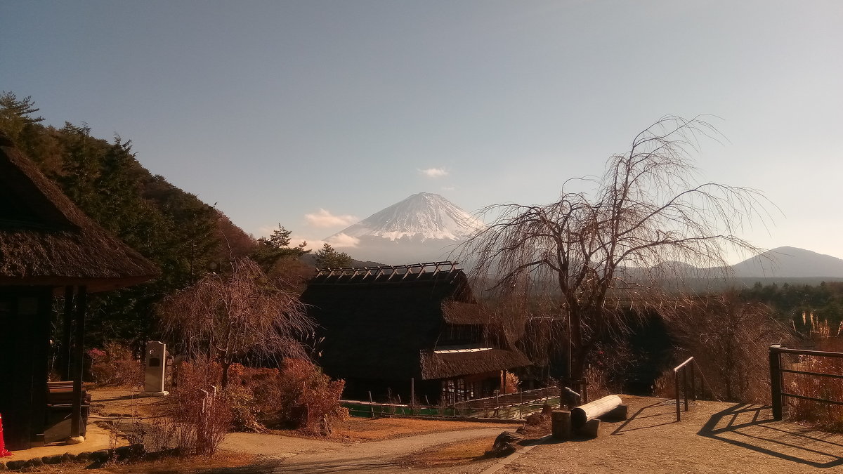 Hakone - Nina sofronova