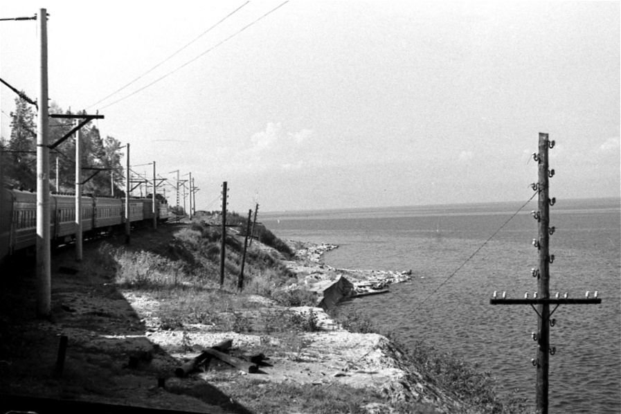 Байкал из вагонного окна. 1971 год - alek48s 
