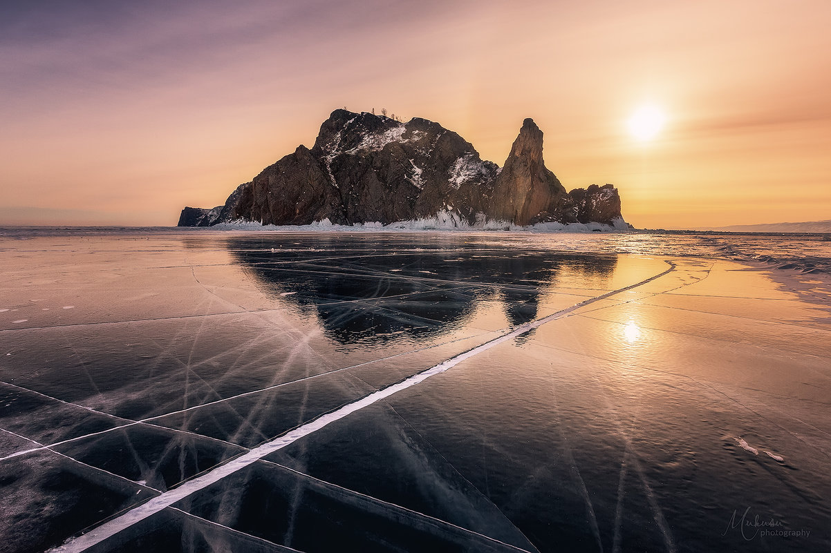 Фотограф на Байкале зима