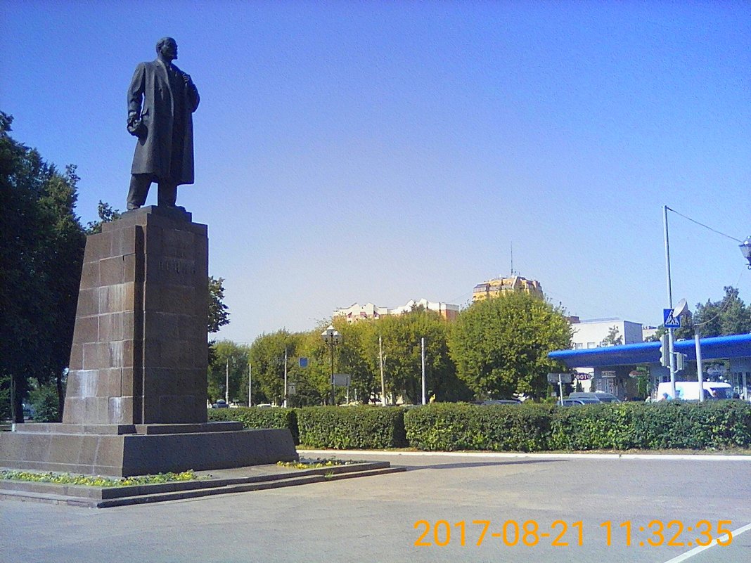 Памятник В.И.Ленину - Елена Бушуева
