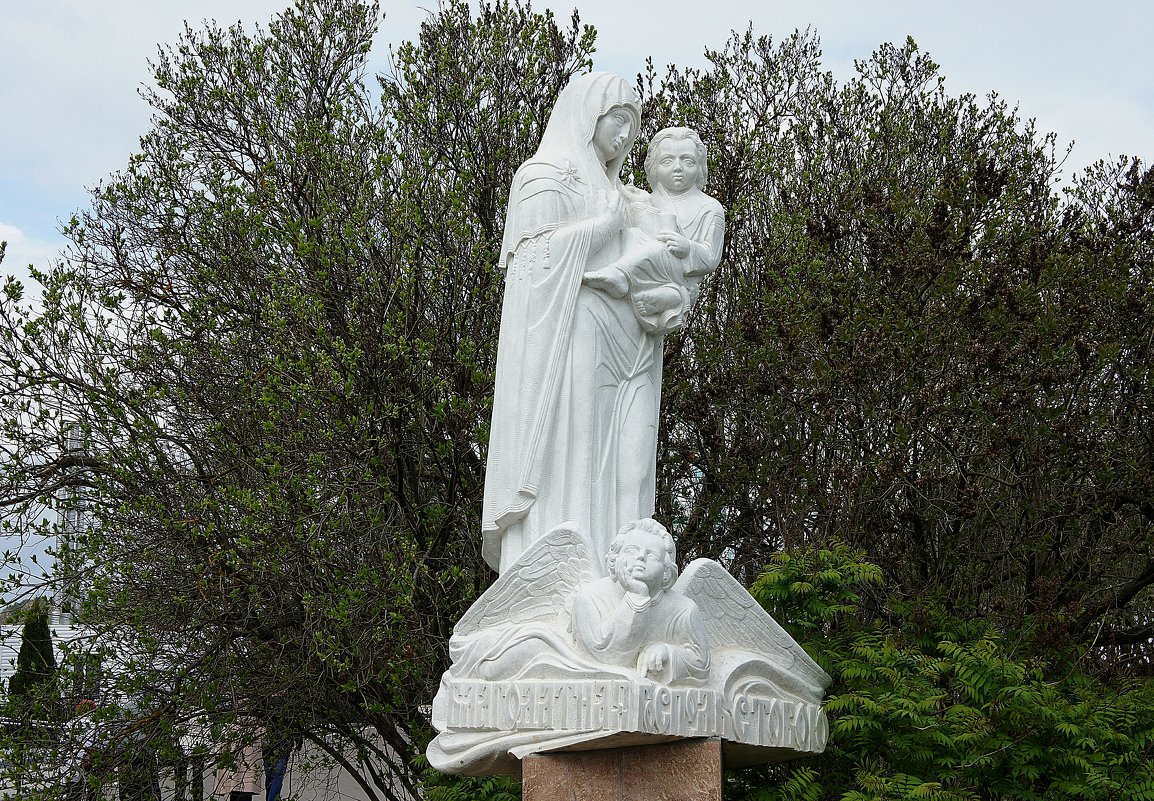 Статуя Божией Матери - Елена Павлова (Смолова)