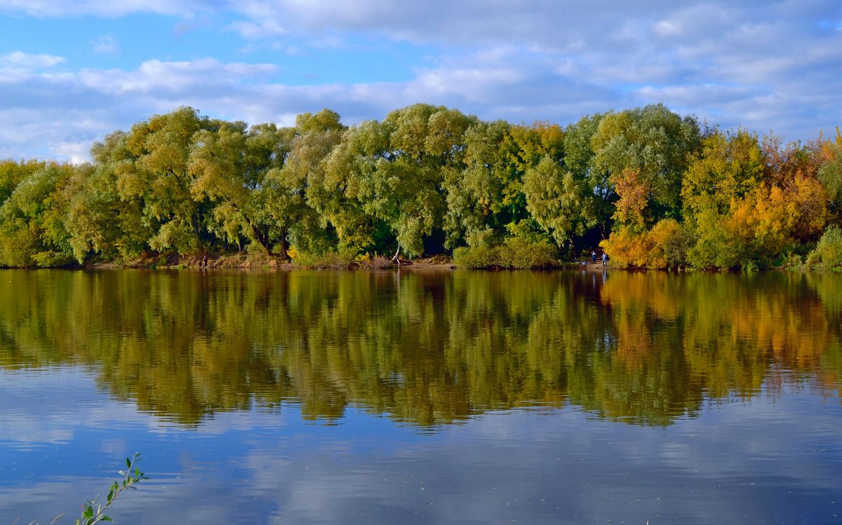 Осень на Москва-реке - Геннадий Пугачёв