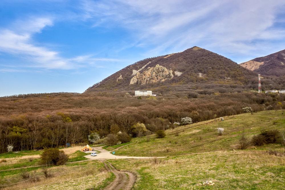 Гора Бештау. Лес. Источник воды - Николай Николенко