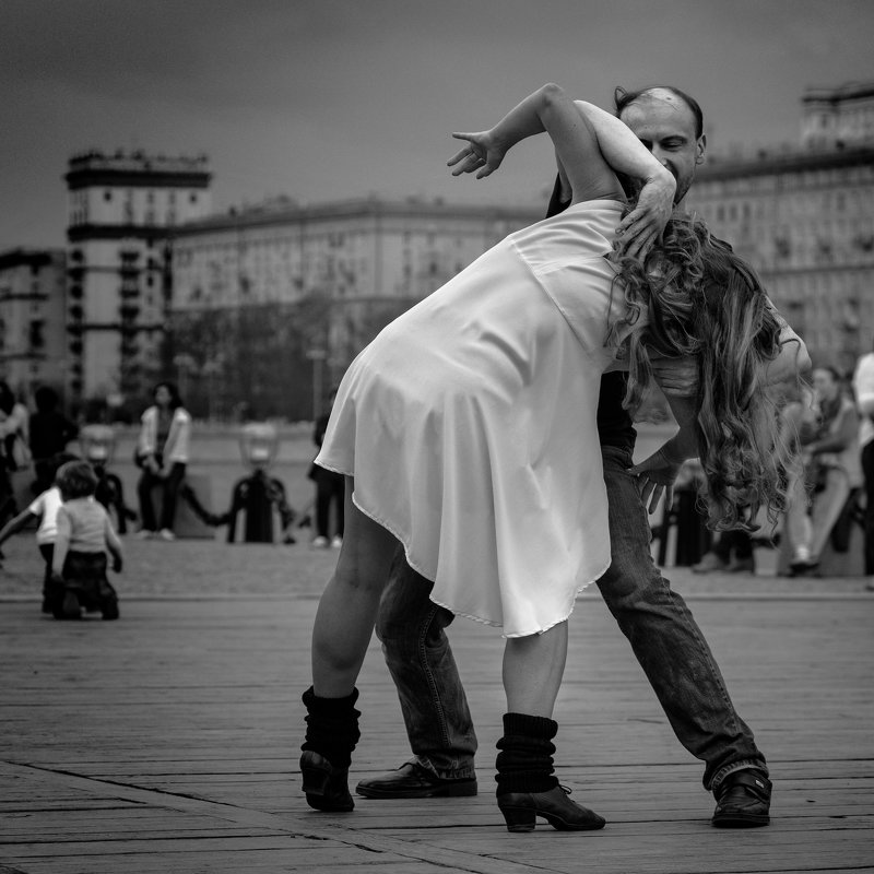 Танец 3 - Андрей Бондаренко