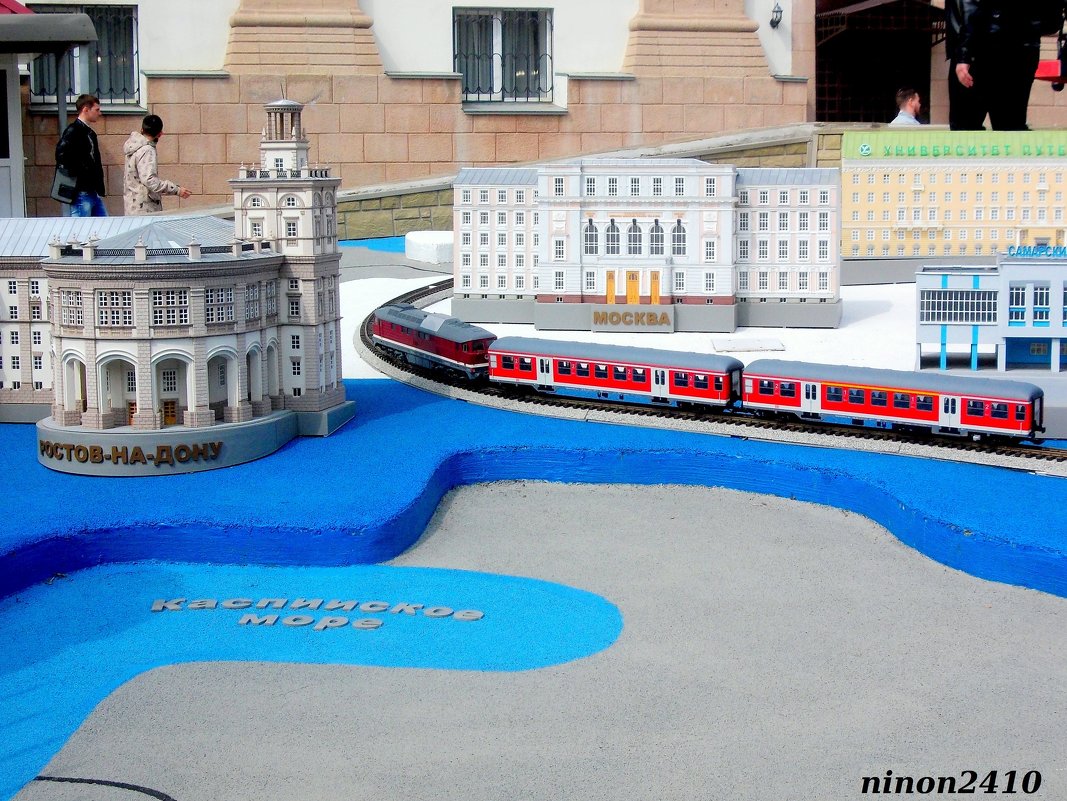 Парк миниатюр "Железнодорожные университеты России" - Нина Бутко