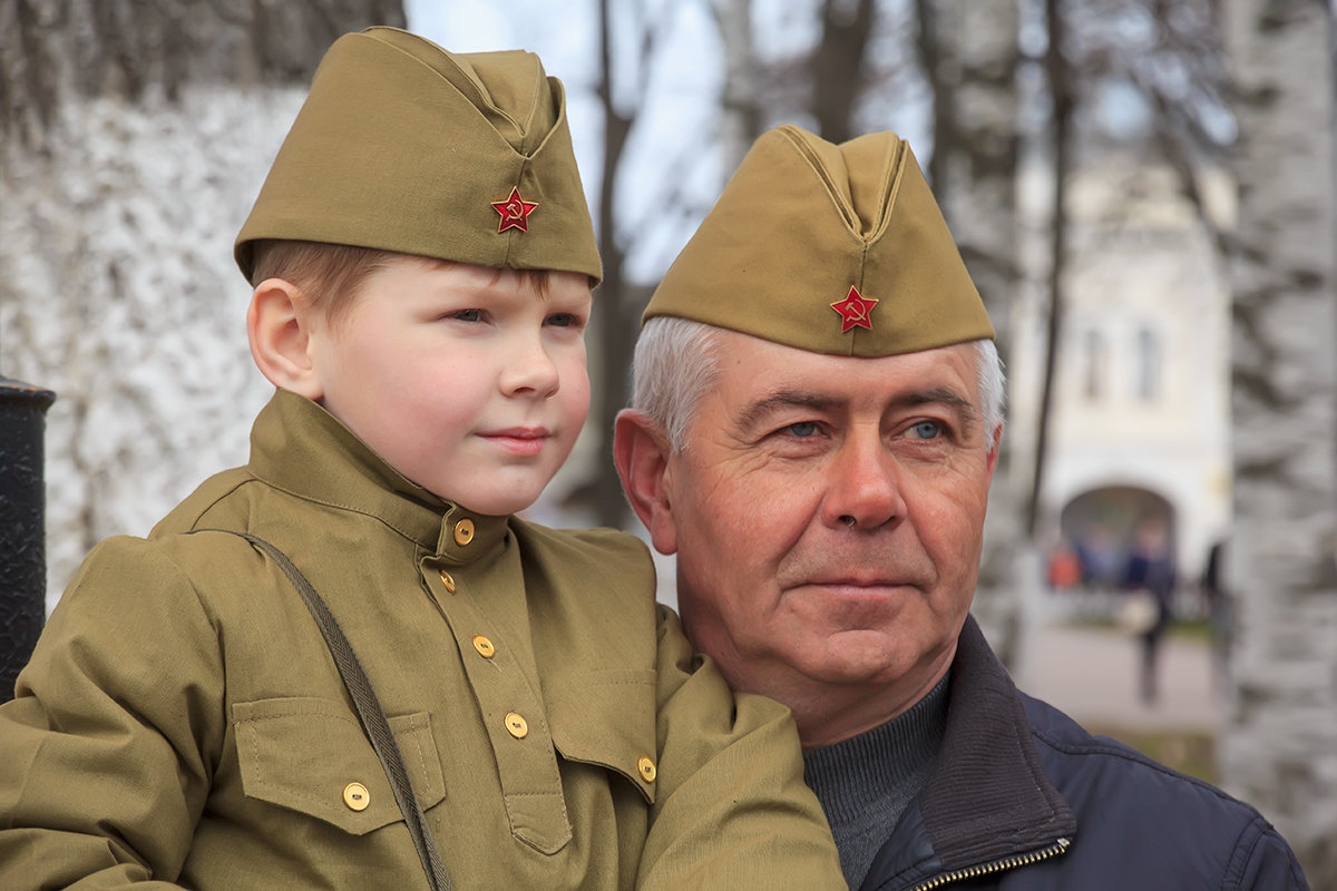 Два солдата - Наталья Кузнецова