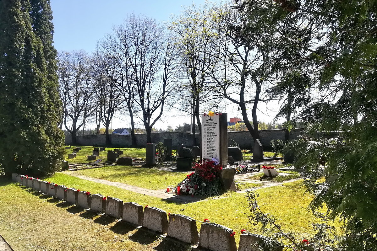Таллинское военное кладбище - veera v