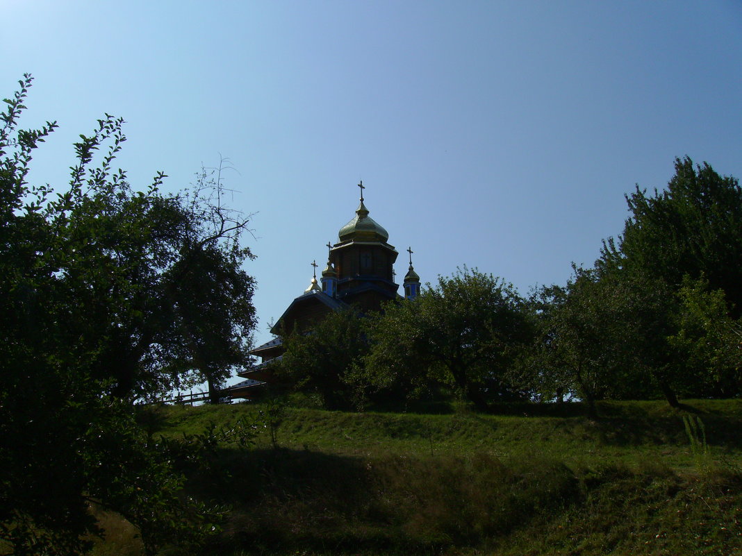 Греко - католический   мужской   монастырь   в   Погоне - Андрей  Васильевич Коляскин