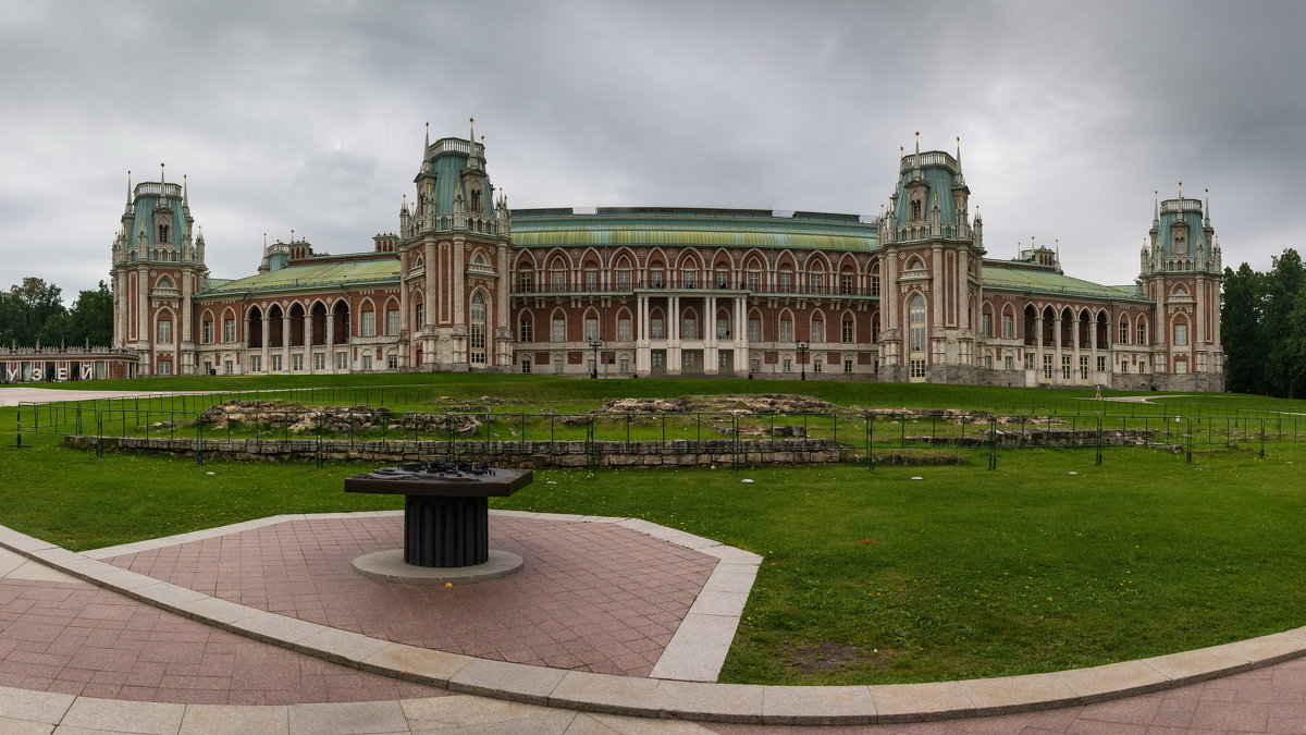 Большой Царицынский дворец - Владимир Брагилевский