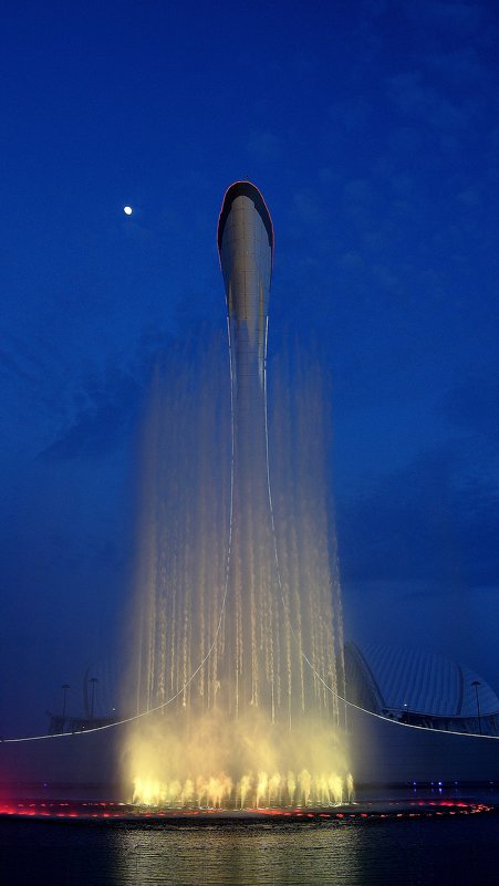 Поющие фонтаны в Олимпийском парке г. Сочи - Леонид leo