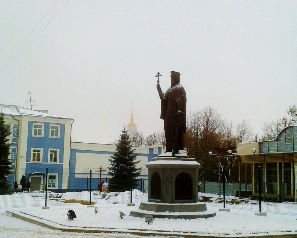памятник князю Владимиру - Владимир 