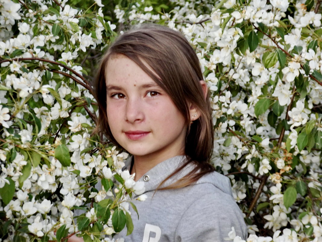 Девочка Юля, похожая на Эльфа - Светлана Рябова-Шатунова