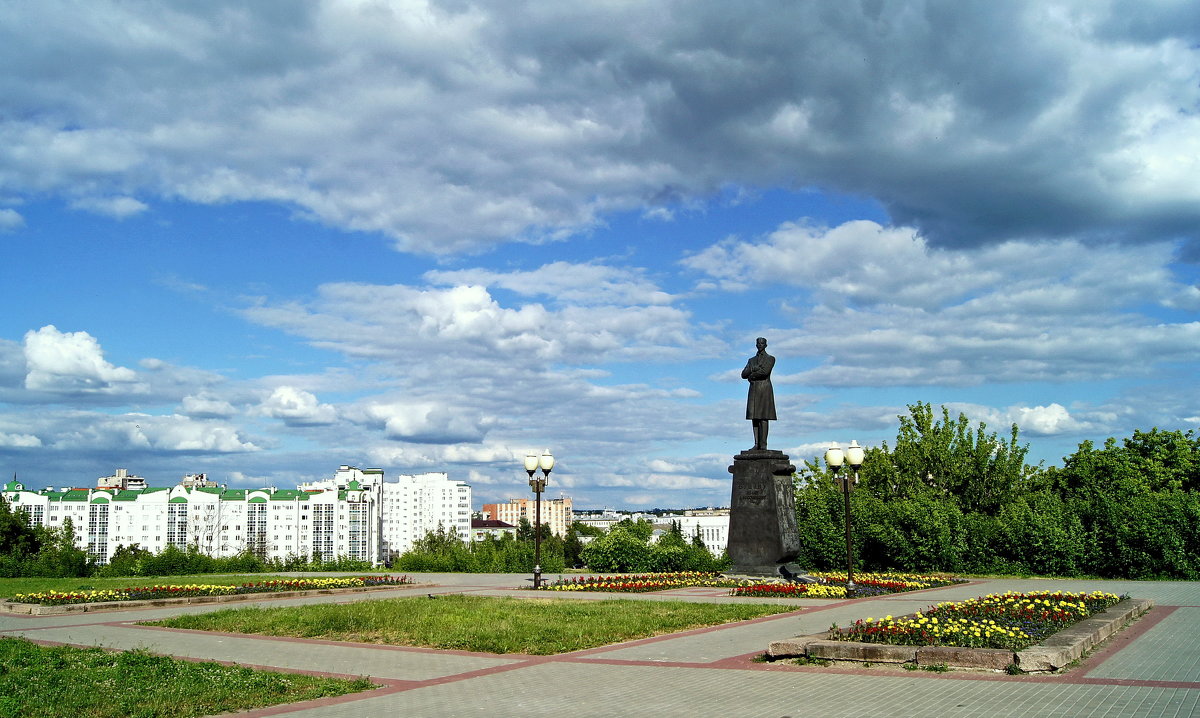 Памятник  И.А. Бунину в г. Орле - Елена Кирьянова