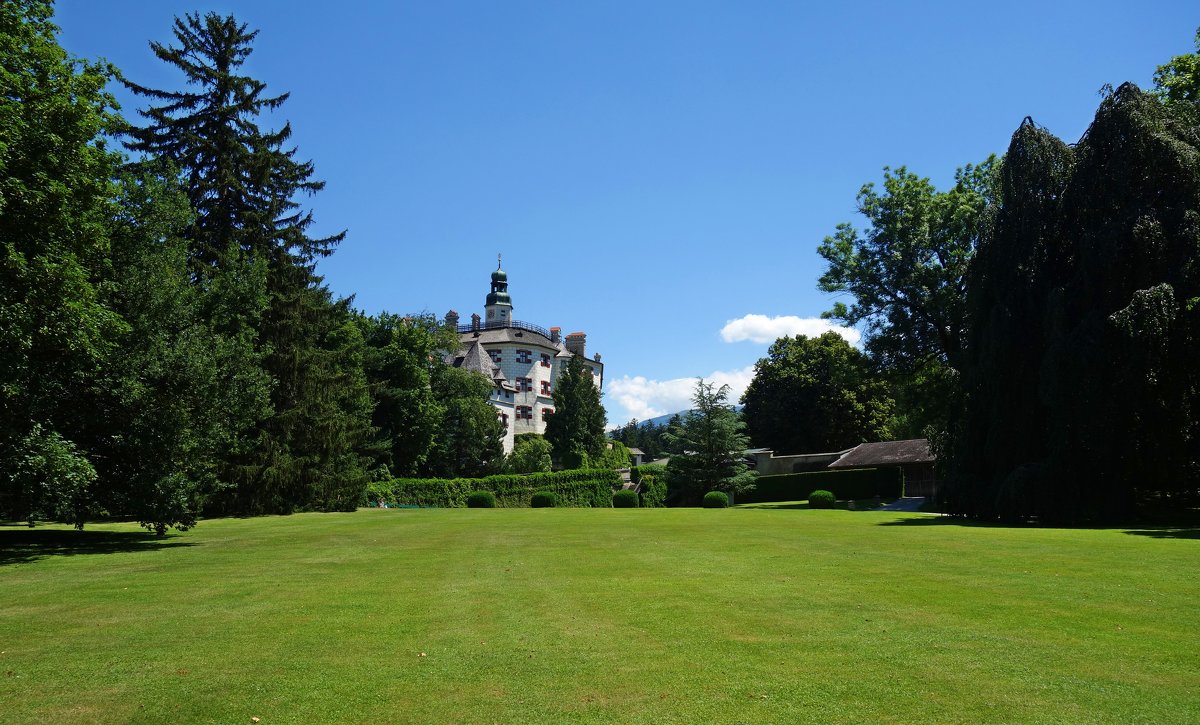 Замок Амбрас ( Schloss Ambras) — замок-музей в Инсбруке, Австрия - Galina Dzubina