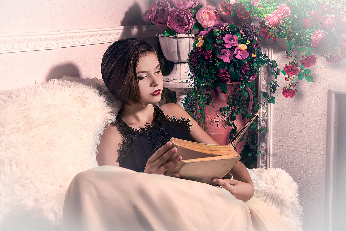 Девушка с книгой - Майя Морозова