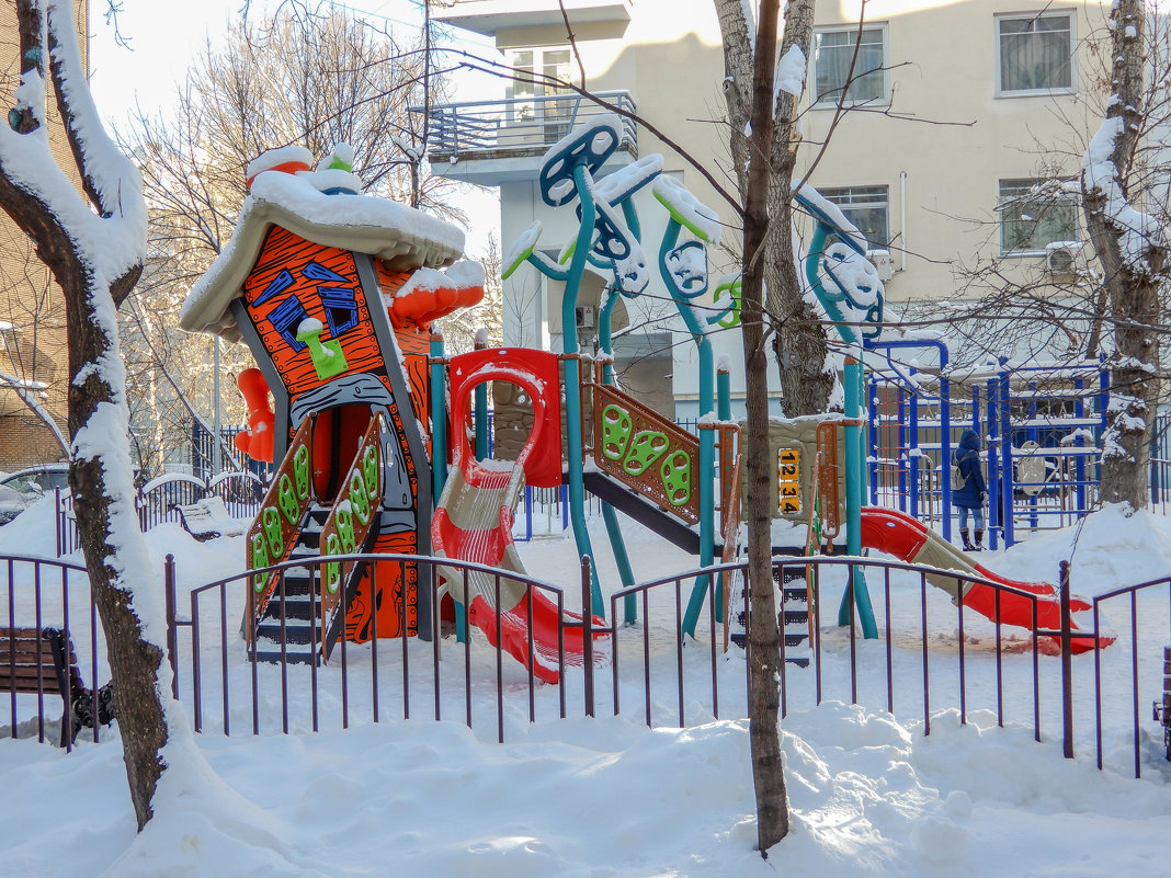 Детский городок - Сергей Лындин