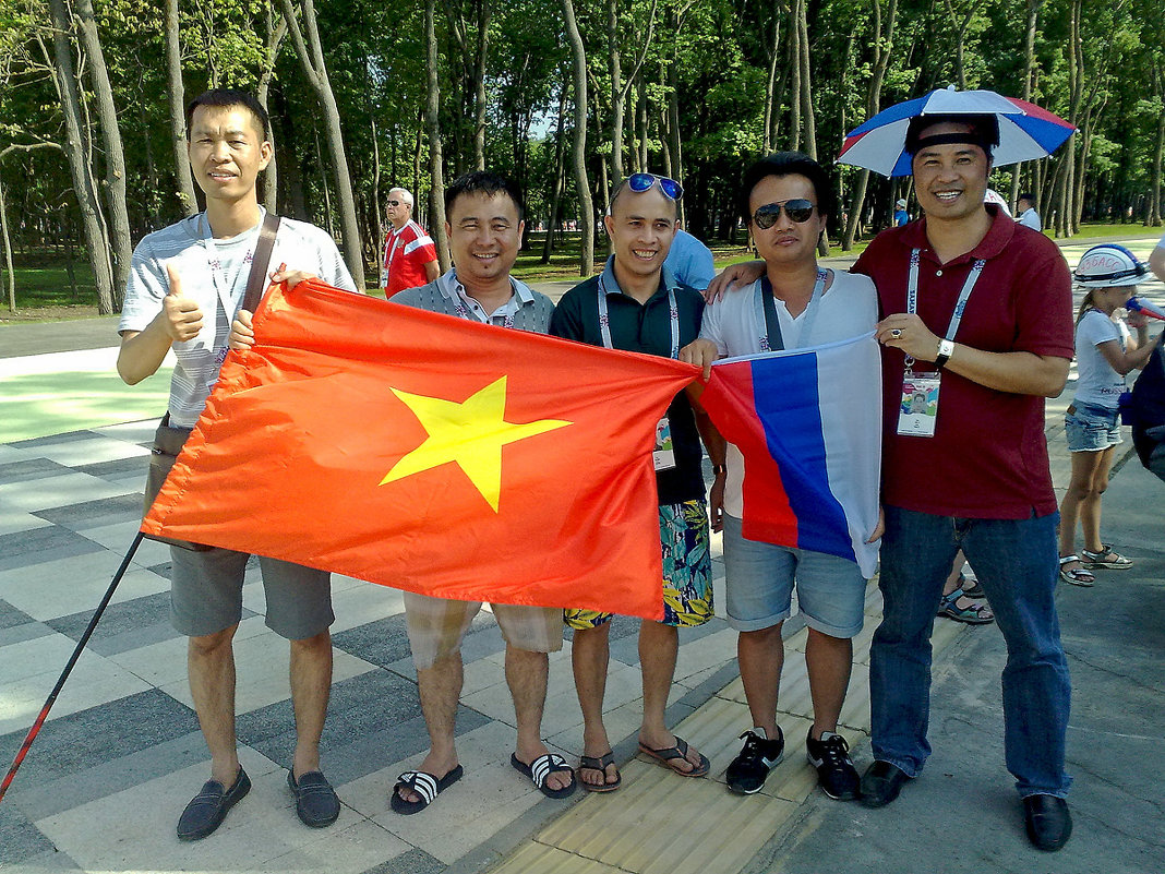 Вьетнамские болельщики в Самаре - MILAV V