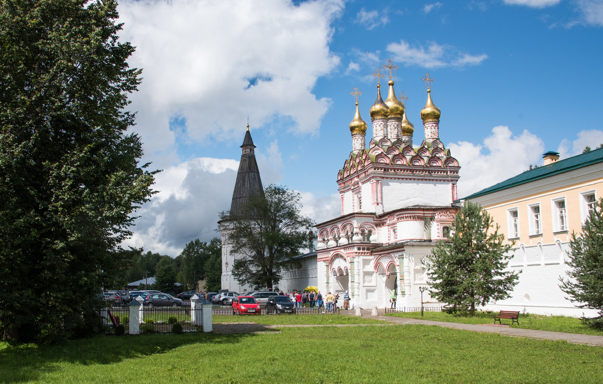 Иосифо-Волоцкий монастырь. - Владимир Безбородов