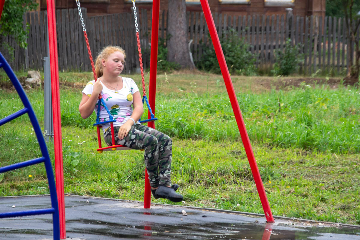 Современным подросткам "весело" в деревне летом - Наталья Верхотурова