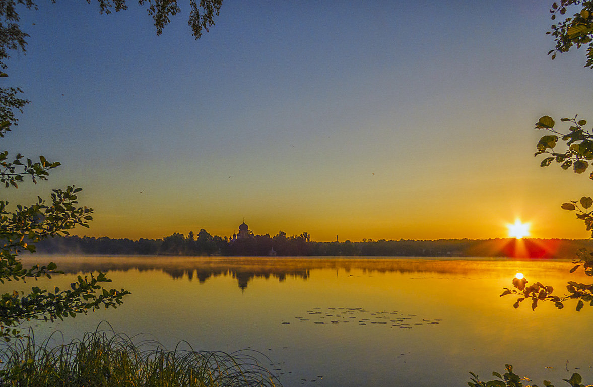 Восход на Введенском озере - Сергей Цветков