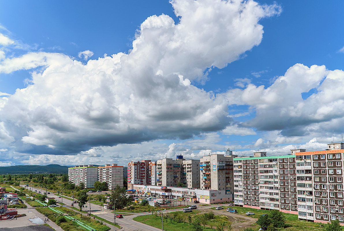 Плывут облака над городом! - Виктор Иванович Чернюк