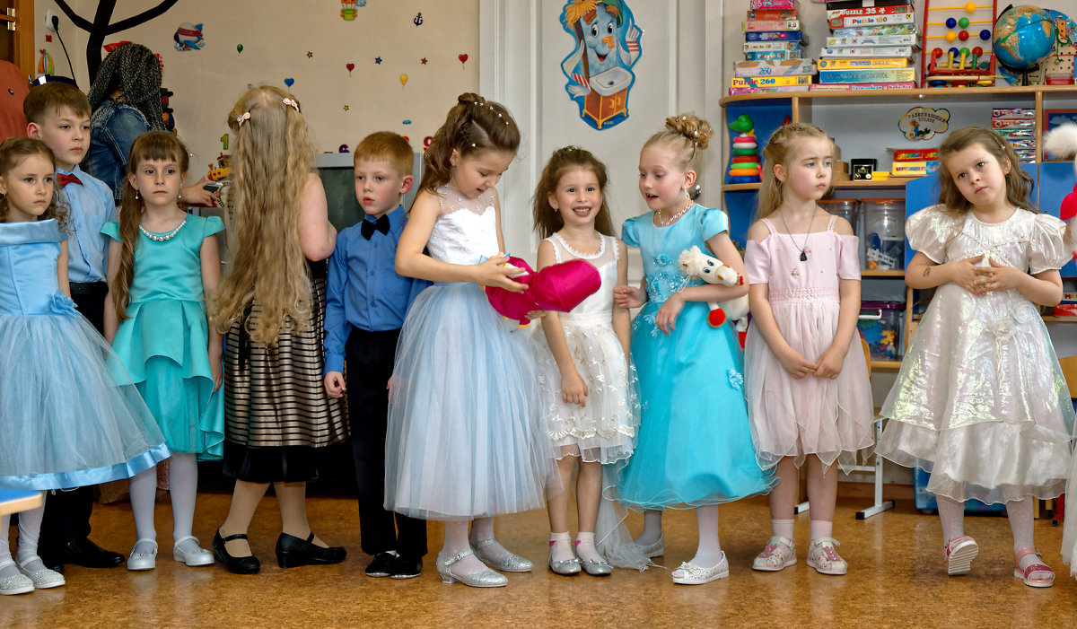 Перед Выпускным балом в детском саду - Дмитрий Конев
